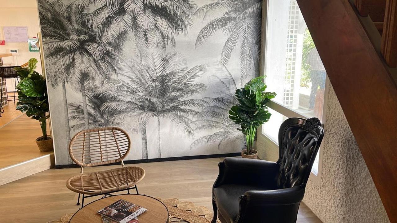 Greet Hotel Villeneuve La Garenne - Renove Екстериор снимка