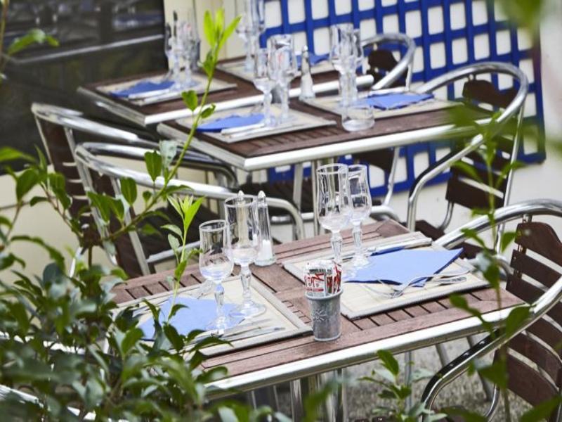 Greet Hotel Villeneuve La Garenne - Renove Екстериор снимка